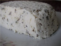 Творожный сыр с чесноком